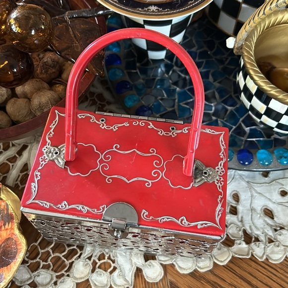 Vintage Silver Metal & Red Lucite Box Bag - Picture 2 of 10
